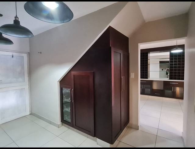 3 BEDROOM SECTIONAL TITLE FOR SALE IN MEER EN SEE